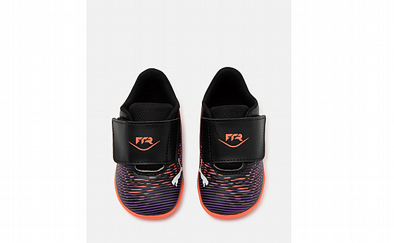 ���� �� ��� ����  FUTURE 8 PLAY TT V INF